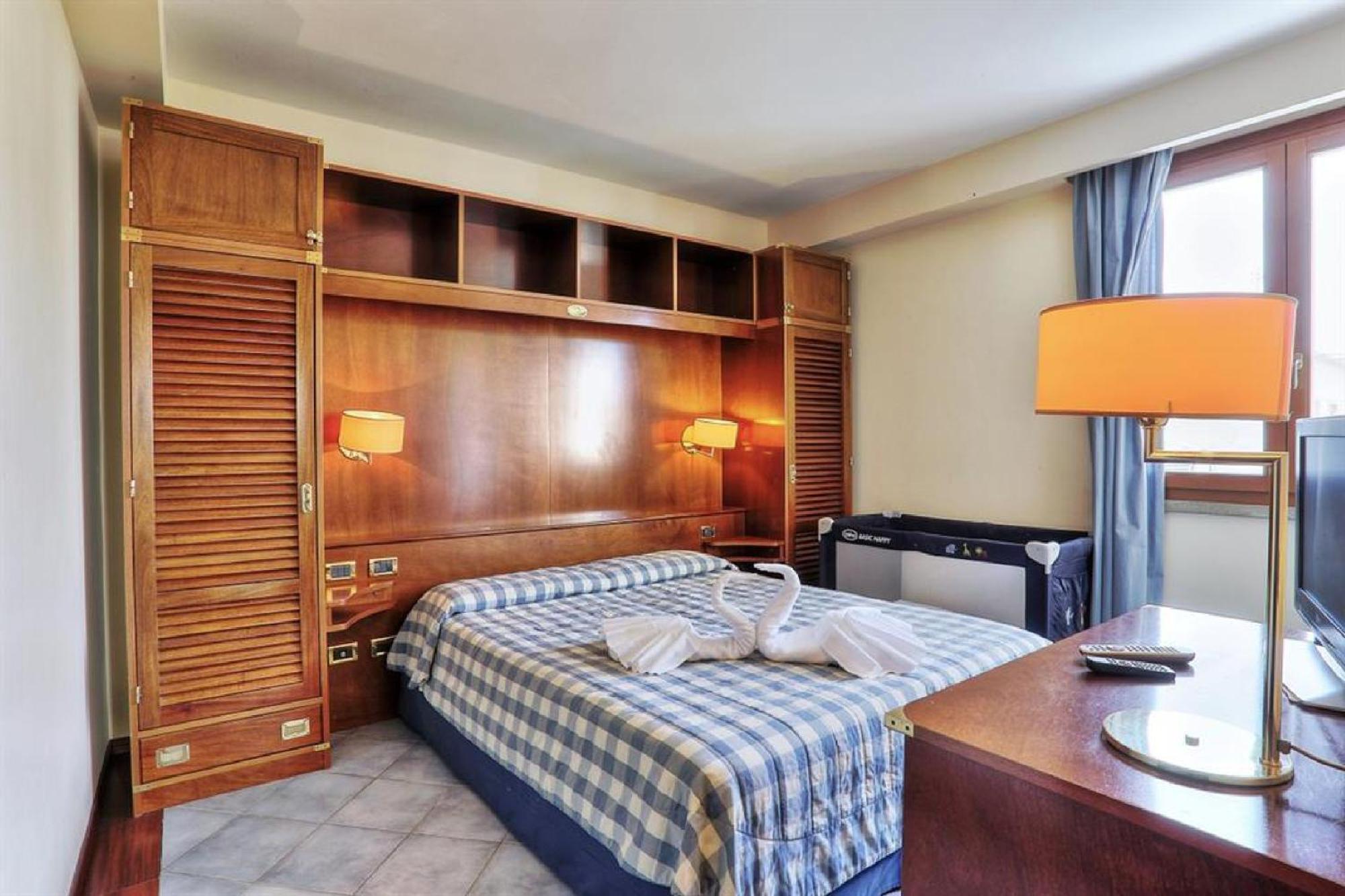 Zi Maria Hotel Marina di Cecina Luaran gambar